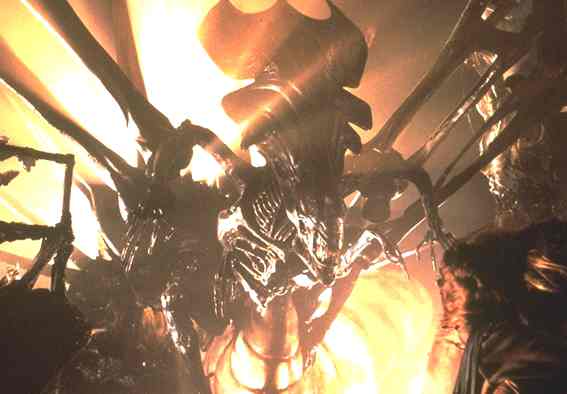 aliens_mother_queen_anguish.jpg