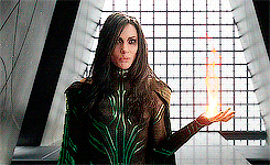 tumblr_p4j93n2kKX1w7e2b6o4_250.gif