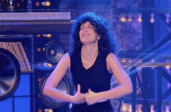 tumblr_o4yp68W2SW1uxhwb1o1_250.gif