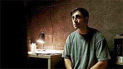 tumblr_ob7b4znJnH1u2116qo2_250.gif