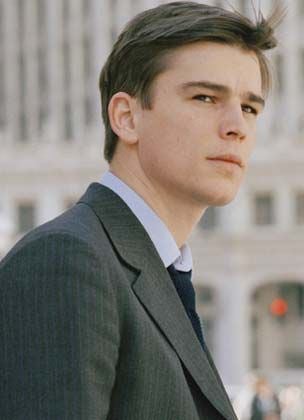 josh-hartnett-02fcd132-9554-470a-b490-37960e3bdff-resize-750.jpeg