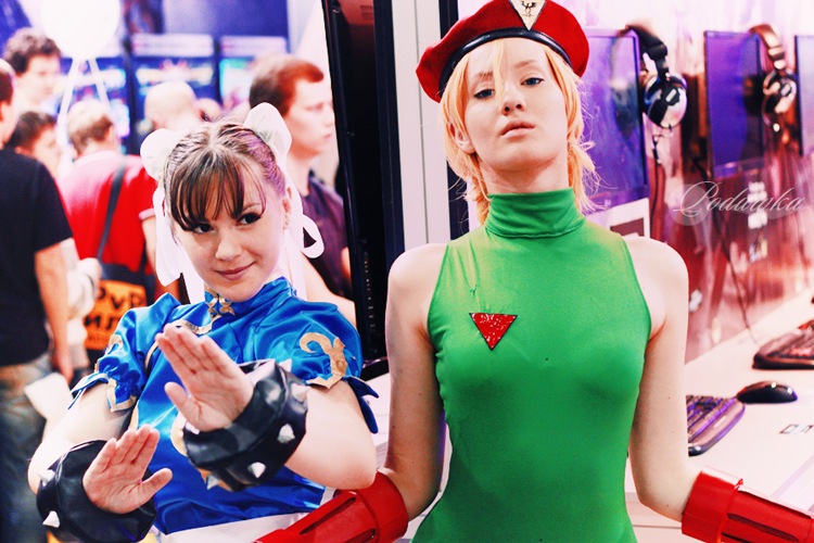 cammy_and_chunli_by_oniksiyasofinikum-d4thqys.jpg