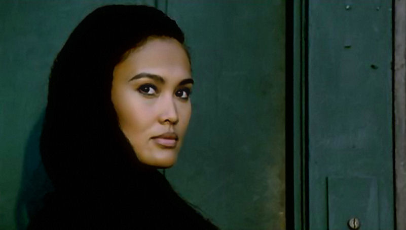 tia-carrere-rising-sun.jpg