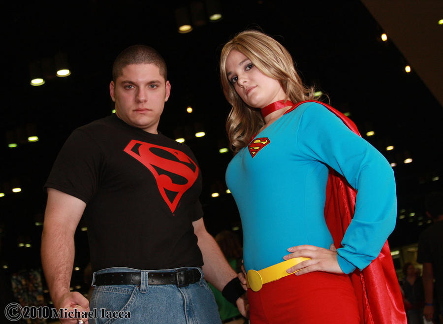 Superman_and_Supergirl_1_by_Insane_Pencil.jpg