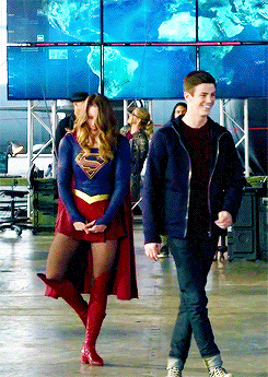 tumblr_ohbiglJwQZ1u9773so2_250.gif