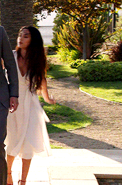 tumblr_prtl18Cs0f1v7w025o5_250.gif
