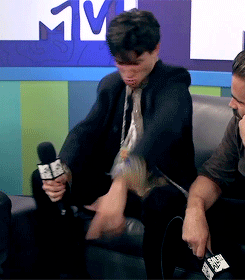 tumblr_oawisrlRfE1v5igo2o2_250.gif
