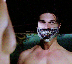 tumblr_nem6mqTU4P1qhhxd4o5_250.gif