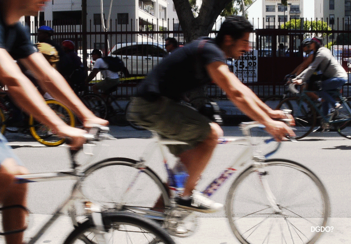 DGDO_Ciclavia_BikeMotion.gif