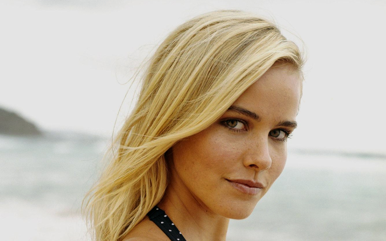 Isabel-Lucas-isabel-lucas-7900394-1280-800.jpg