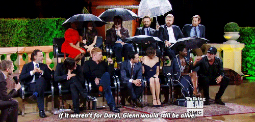 tumblr_ofjnmp2e6t1u242soo1_r1_500.gif