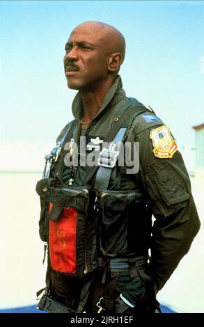 louis-gossett-jr-iron-eagle-1986-2jrh1ef.jpg