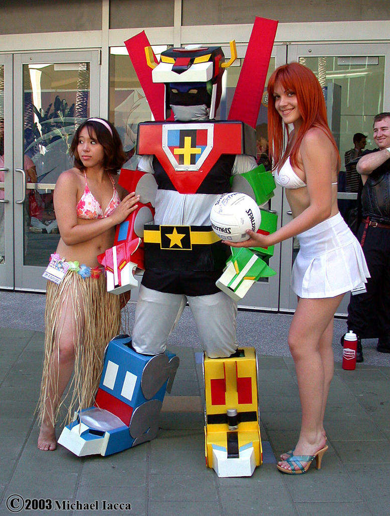 Cosplay_12_by_Insane_Pencil.jpg