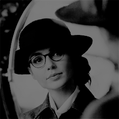 tumblr_o1a0r96cRj1uuxzsno4_250.gif