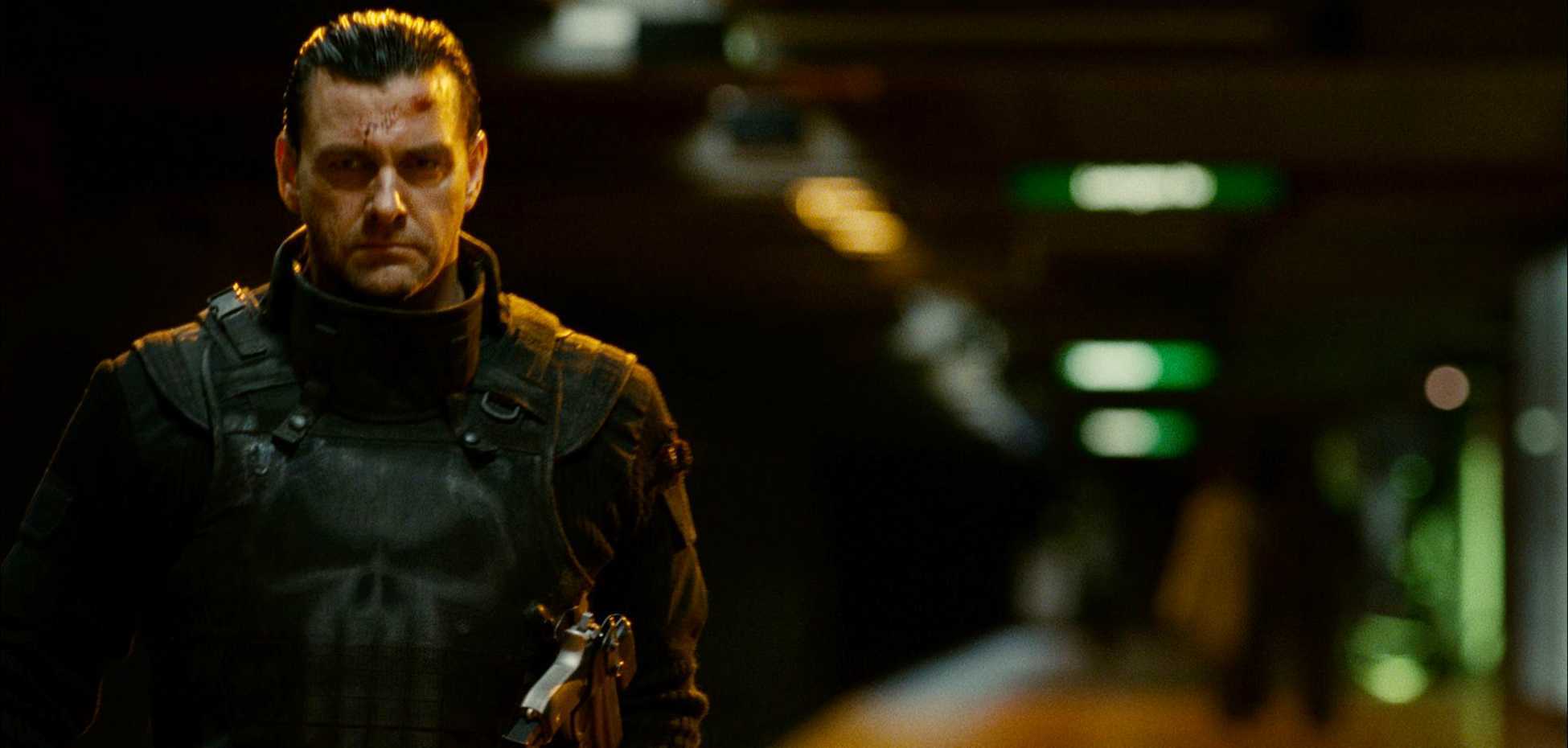 2008_punisher_war_zone_004.jpg