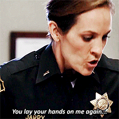 tumblr_nekntp6eom1s1ghg9o1_250.gif