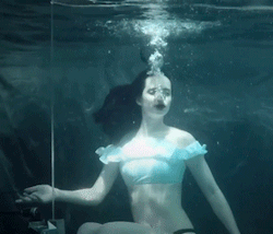 tumblr_oberu5sOAL1rlb6iho5_250.gif