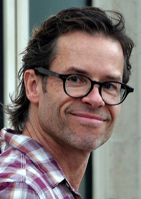 Guy_Pearce_Cannes_2012.jpg