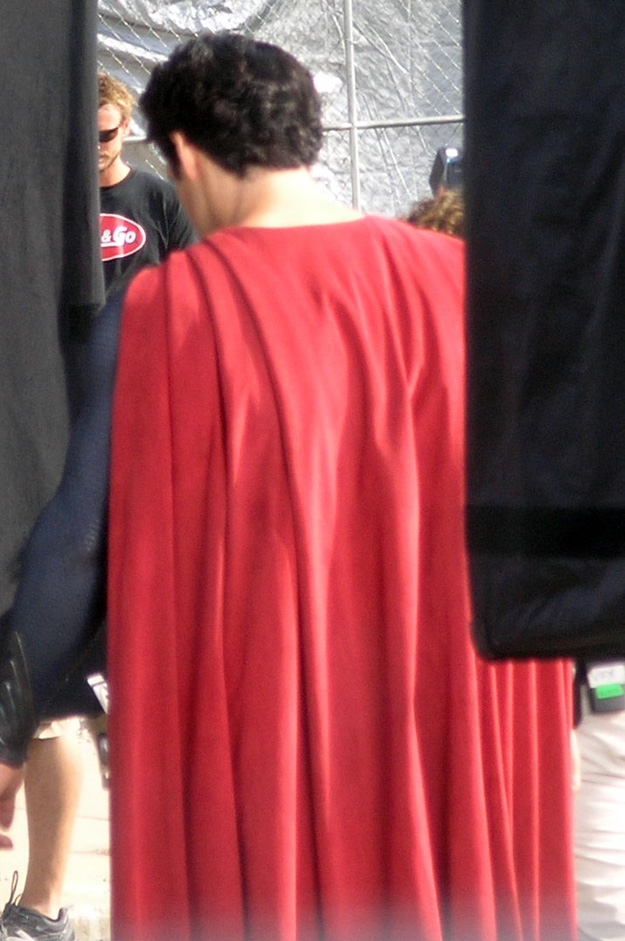 supermanhenrycavillsetpic3.jpg