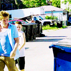 tumblr_n4g4nquRuJ1tn0itdo4_250.gif