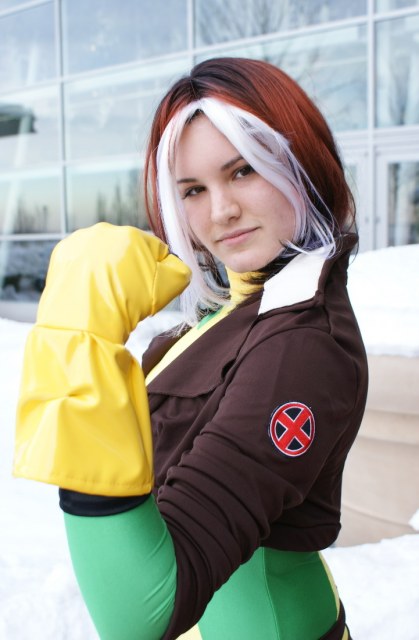 rogue_by_onewingedjade-d3dial9.jpg