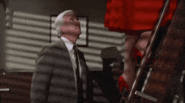 nice-beaver-naked-gun.gif