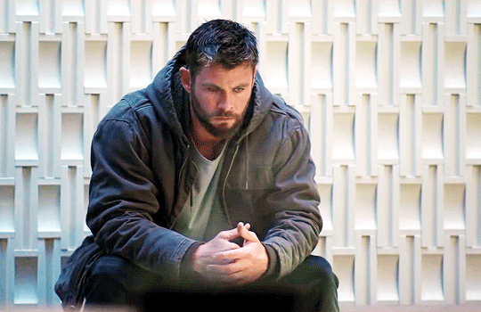tumblr_pjdjb9Vfa51r460jmo4_540.gif