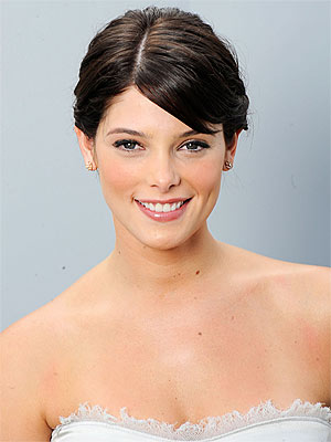 ashley-greene-300.jpg