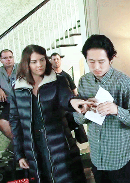tumblr_nla1o35eV71rj6vmto2_400.gif