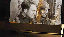 tumblr_mstjcpBOHf1r8j1j3o2_250.gif