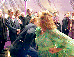 tumblr_mdf6plc3z91qa3emao7_r1_250.gif