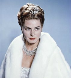 e10e12a377dd77166a4e4da5e9e0749a--ingrid-bergman-fur-coats.jpg