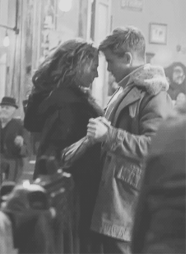 tumblr_or84ul6N0X1rvp4o7o1_250.gif