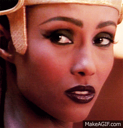 GmV8US.gif
