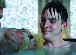 tumblr_neeyp9nxUe1rrkahjo8_250.gif