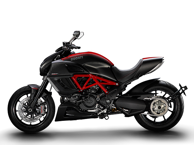 ducati-diavel-carbon.jpg