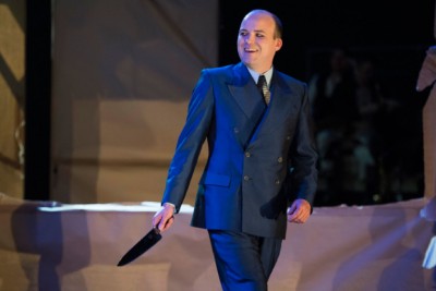 rory_kinnear_in_the_threepenny_opera_106234.jpg