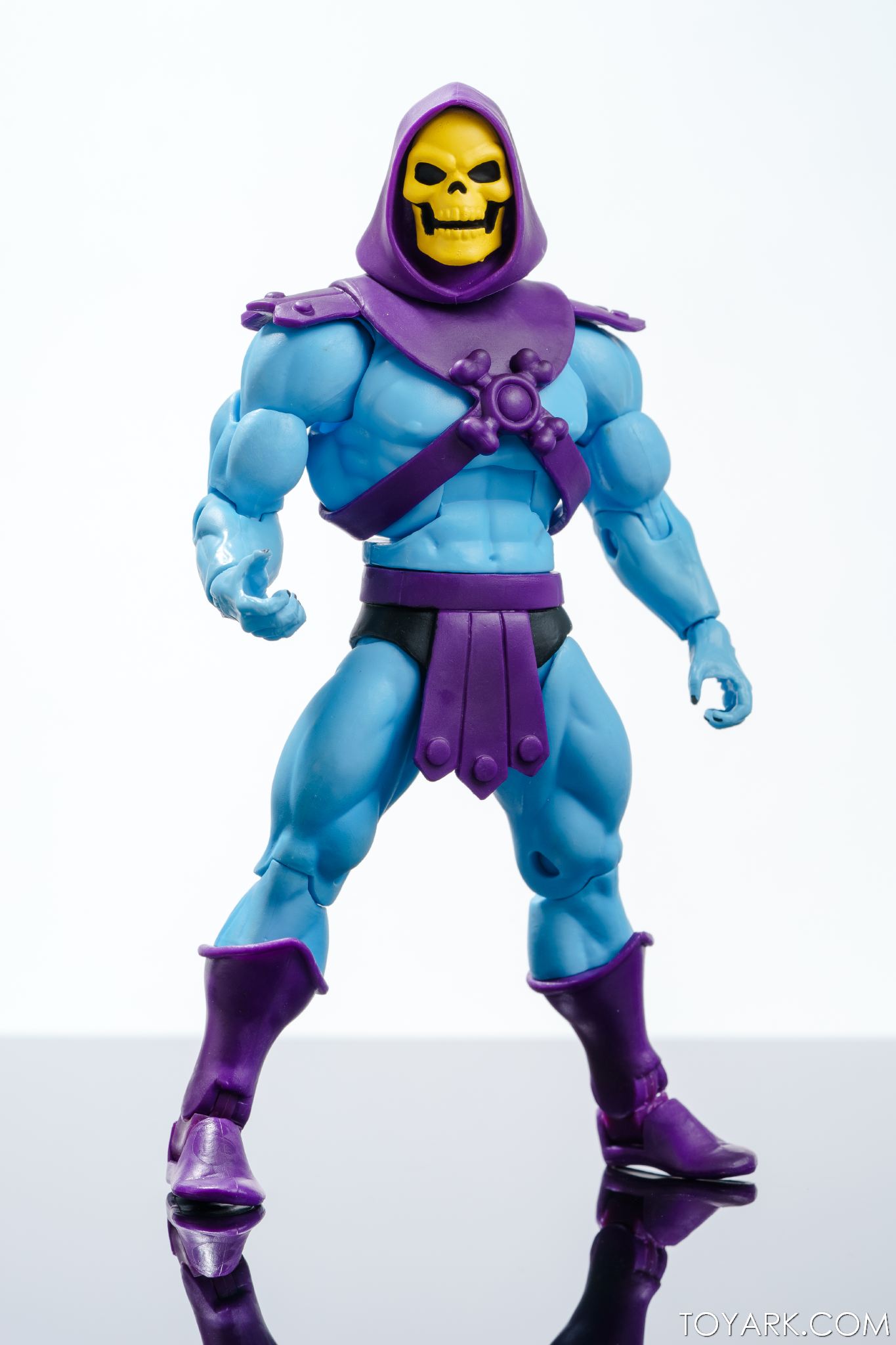 MOTUC-2-Skeletor-06.jpg