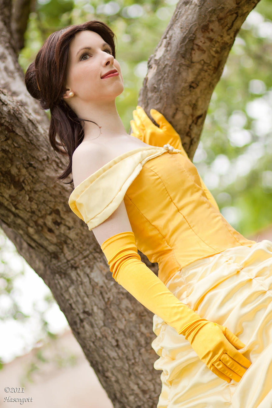 tale_as_old_as_time_by_rayi_kun-d4hvct2.jpg