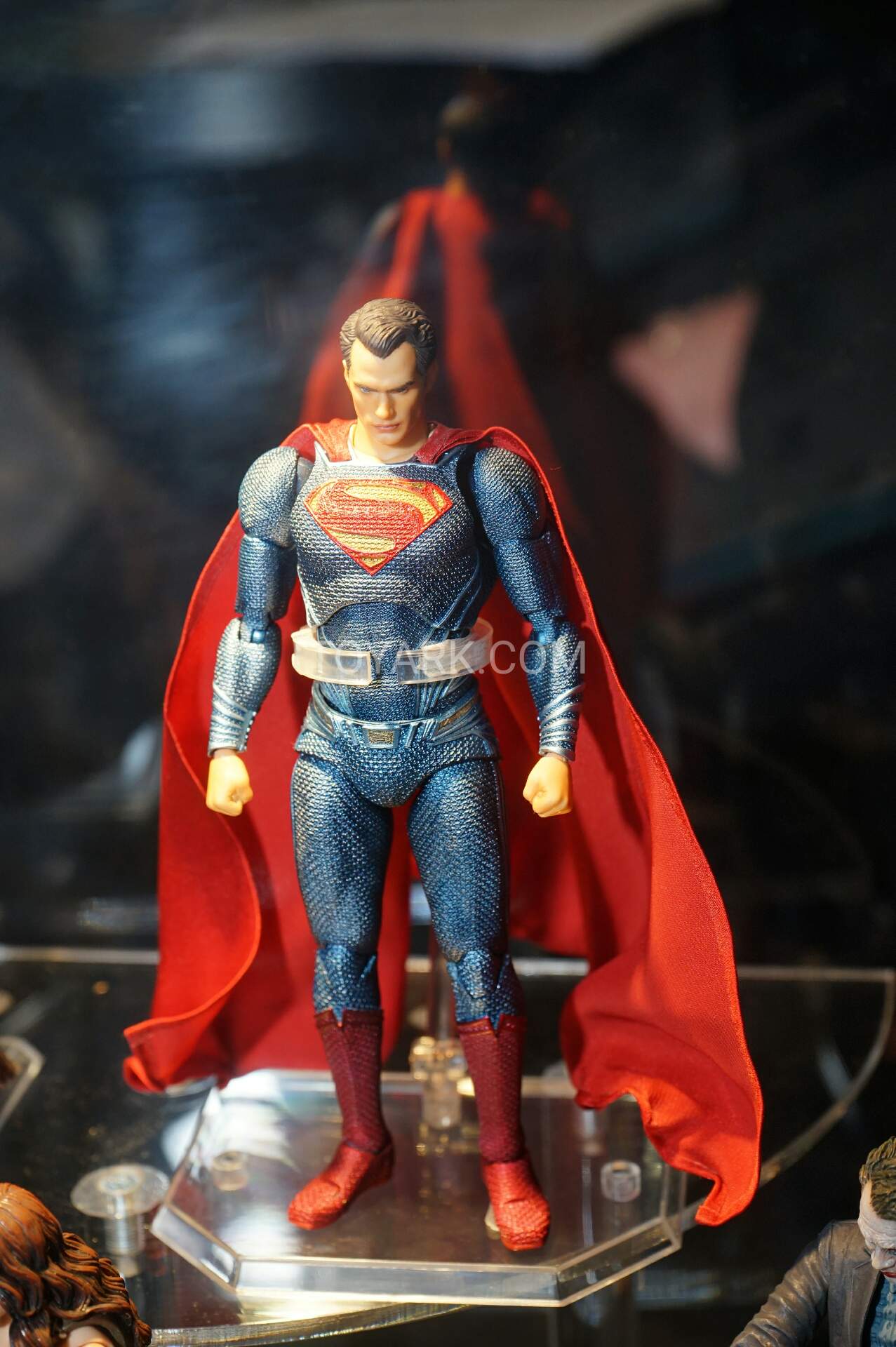 TF-2016-Diamond-Previews-015.jpg