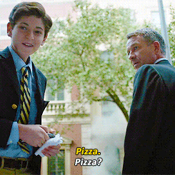 tumblr_new1qamQXL1qh1pn2o3_250.gif