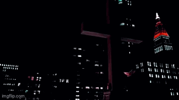 8z2pew.gif