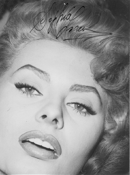 sophialoren.gif
