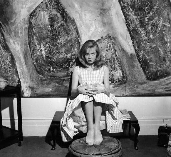 susannah-york-1961-worlds-end-2.jpg