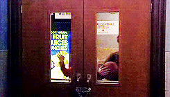 tumblr_ncuotonYQO1r5dpsxo2_250.gif