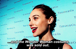 tumblr_of6ggnREnR1ua38p5o8_250.gif