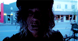 tumblr_njwo1w1CbT1rrkahjo7_400.gif