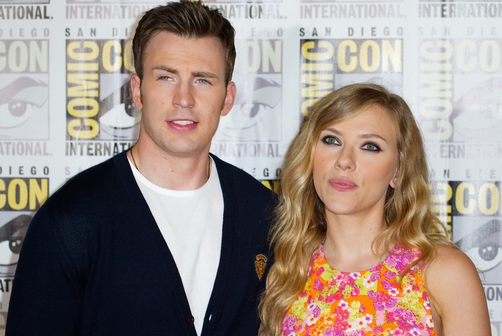 evans-johansson-comic-con-international-2013-01.jpg
