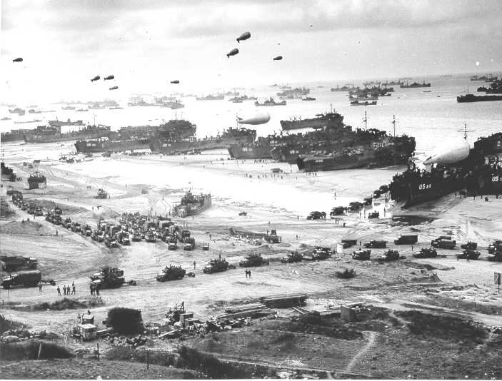 Omaha_beach_1944.jpg
