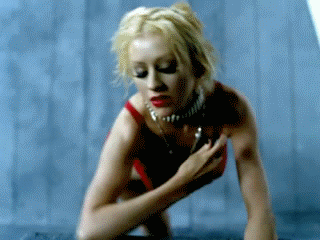 aguilera_02.gif